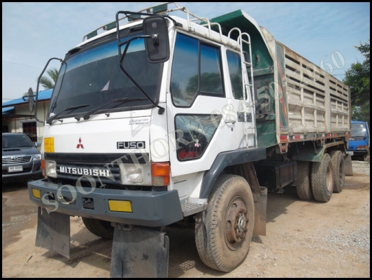ขายด่วน รถบรรทุก 10 ล้อ MITSUBISHI FUSO 527M-TF58XX  220 เทอร์โบแท้  ปี 42 ดั้ม รถสวยสภาพเดิมๆ พร้อมใช้งาน ราคาสุดคุ้ม