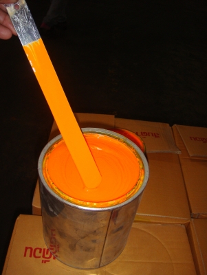 สีพ่นรถยนต์สะท้องแสงสีส้มมี กล เดียว 500 บาท