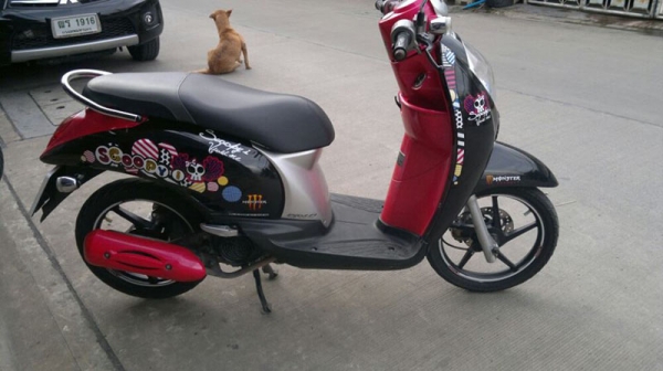Scoopy ปี54 ล้อแม็ค 20000 บาท