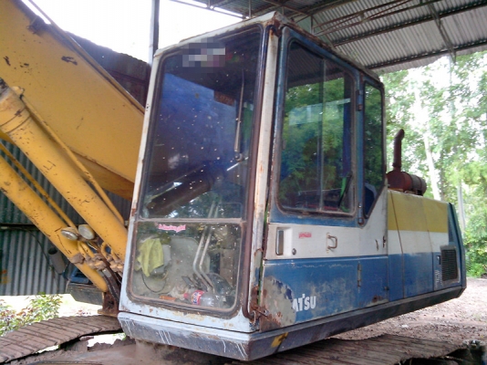 ขายKOMATSU-PC200 -5 คอนโทนสั้น นำเข้า ขายKOMATSU-PC200 -5 คอนโทนสั้น นำเข้า