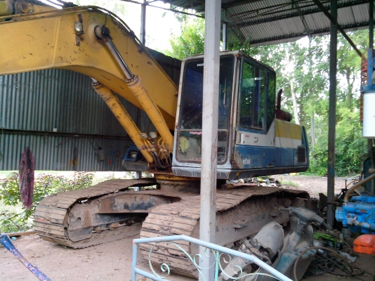 ขายKOMATSU-PC200 -5 คอนโทนสั้น นำเข้า ขายKOMATSU-PC200 -5 คอนโทนสั้น นำเข้า