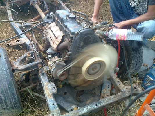 ขายไมตี้เหลือตามรูปหัวผุกระบะบุบขายเศษเหล็กไปแล้วเครื่องเกียร์ดีคัสซีสวยขี่ได้ ในรูปถ่ายตอนติดเครื่องพัดลมหมุนเครื่องเสียงเพราะสบายหูขายพร้อมเล่มทะเบียนไปหาหัวกับกระบะใส่ขี่กลับบ้านได้เลยทะเบียนขาดหลายปี(จดใหม่เสีย3ปีหรือจะให้ทำให้ครบโทรมาครับ)