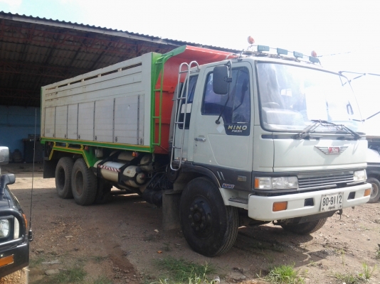 ขายรถ10ล้อสองเพลาฮีโน้3Hรถห้างราคาถูก