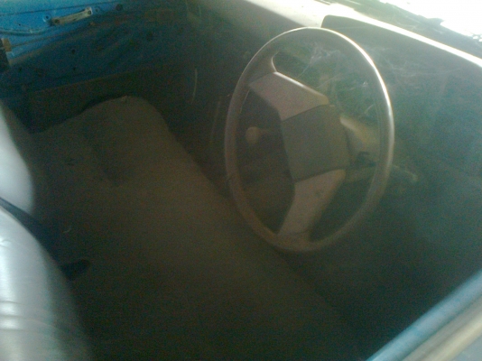 ขายรถเฮียบอุปกรเยอะมีเกียร์ฝากด้วย ทั้งเคนยกรถยกของสดวกสบาย(สภาพจอดนานเอาน้ำมันมาเติมเอาแบตมาใส่ขี่กลับบ้านได้เลย เจ้าของแก่แล้วเลยไม่ได้ใช้งานคัสซีไม่ผุแต่มีดามเพื่อความแข็งแรงทะเบียนขาดหลายปีต้องจดใหม่เสียแค่3ปี)สนใจจิงโทมาถามได้