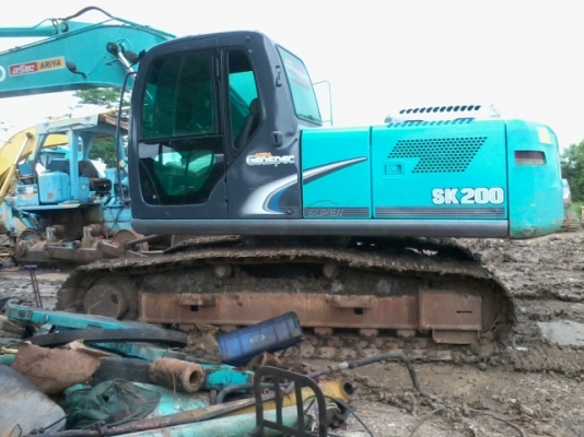 ขายแม๊กโครKOBELCO SK  200-YN  10 ซีเรี้ยนสูงรถสวยพร้อมใช้