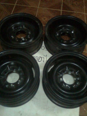 ขายกะทะตีคิ้วขอบ  16  ของ ln106  พร้อมยาง  ก ไก่  สวยครับ