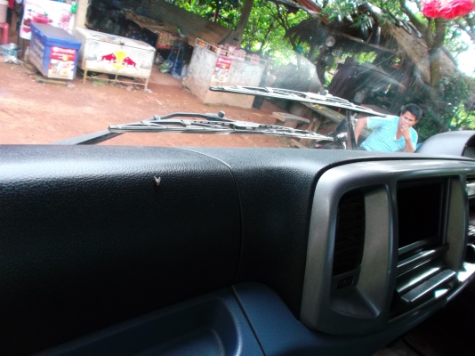 ขายด่วนรถ6ล้อเมก้าชีลี้500เครือง175แรงม้าปี52ยาว6.50.ม