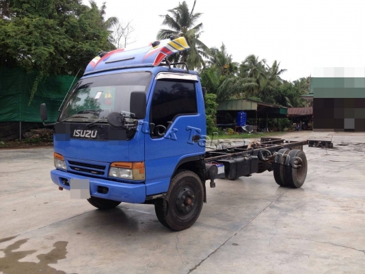 ISUZU NPR66P จำนวน 135 แรงม้า พ่อค้า เชียงรายมัดจำเรียบร้อยแล้วค่ะ