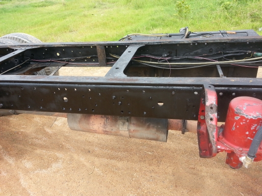 ISUZU NPR66P จำนวน 135 แรงม้า พ่อค้า เชียงรายมัดจำเรียบร้อยแล้วค่ะ ISUZU NPR66P จำนวน 135 แรงม้า พ่อค้า เชียงรายมัดจำเรียบร้อยแล้วค่ะ