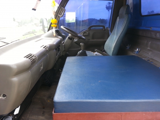 ISUZU NPR66P จำนวน 135 แรงม้า พ่อค้า เชียงรายมัดจำเรียบร้อยแล้วค่ะ ISUZU NPR66P จำนวน 135 แรงม้า พ่อค้า เชียงรายมัดจำเรียบร้อยแล้วค่ะ