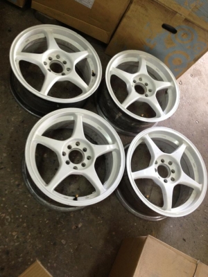 ขายล้อPRO2 ขอบ16 กว้าง7 4/100 /114  งานไต้หวันล้อเบา สีขาวหล่อๆ ถูกๆ