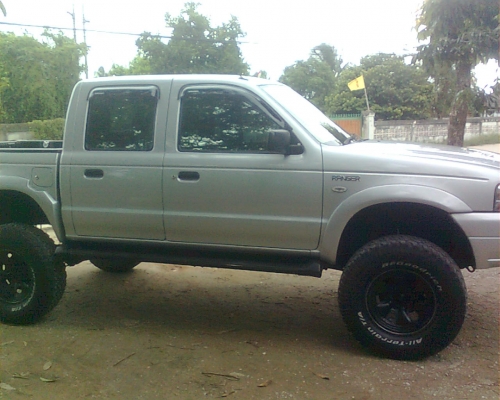 ฟอร์ดเรนเจอร์ 4 ประตู ยกสูง