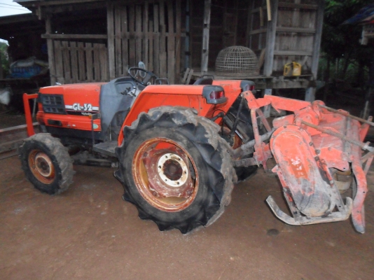 ขายรถไถ KUBOTA นั้งขับ GL 32 แรงม้า