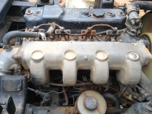 ขาย ISUZU NKR 110 ดั้ม หกล้อ เฟืองF เครื่ิอง110 ดั้มดิน รถพร้อมใช้