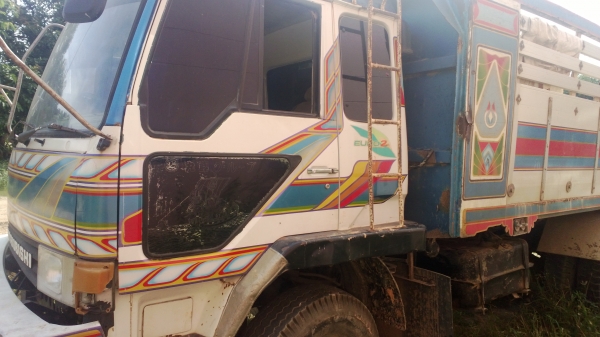 10ล้อดั้มมีเนียมFUSO FN527M-TF0684 รถสภาพดีใช้ได้