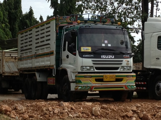 ISUZU DECA 320 hp MAXLOAD กระบะบรรทุกดรั้มพ์ รถสวย