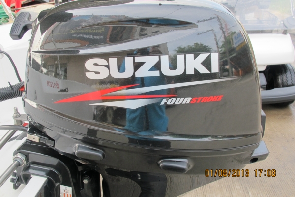 -ผ่อนได้- ขาย เรือพร้อมเครื่อง SUZUKI 20 แรง 4จังหวะเครืองใหม่พร้อมเทนเลอร์