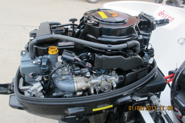 -ผ่อนได้- ขาย เรือพร้อมเครื่อง SUZUKI 20 แรง 4จังหวะเครืองใหม่พร้อมเทนเลอร์