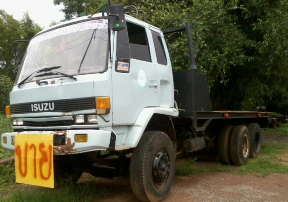 ขายท้ายลาด 10ล้อ2เพลาช่วงล่างใหญ่ จัมโบ้ เครื่อง HO7D 195แรง เครื่องดี คัสชีส์ใหญ่สวยดีครับ