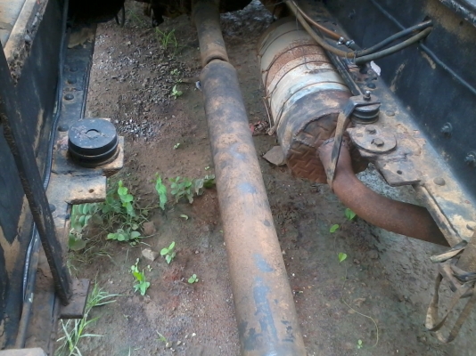 ขายท้ายลาด 10ล้อ2เพลาช่วงล่างใหญ่ จัมโบ้ เครื่อง HO7D 195แรง เครื่องดี คัสชีส์ใหญ่สวยดีครับ