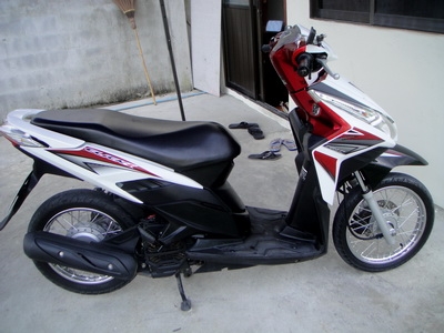 ขาย ขาย Honda Click-i PGM-Fi 110 CC สภาพสวยๆ ปี 54 2011 เดิมเลยครับ