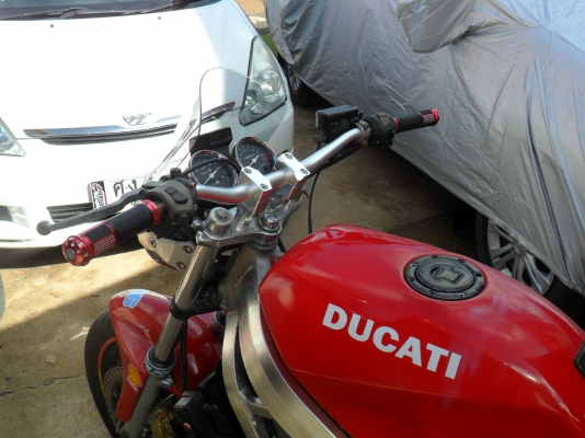 HONDA BROS 400 CC  แต่งดูคาติ อินวอยค์ ขายแค่    55000