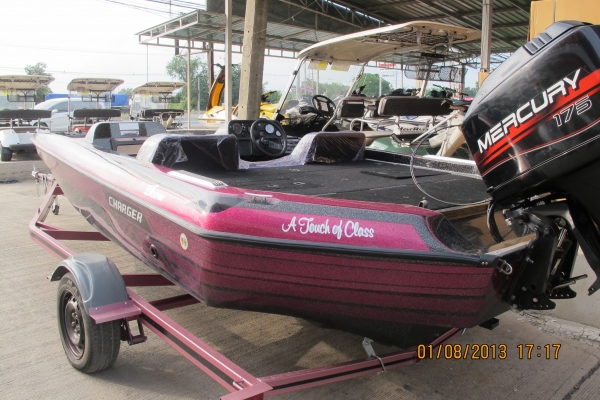 -ผ่อนได้-ขาย เรือ BASS CHARGER 20 ฟุต เครือง MERCURY 175 สภาพสวยมาก พร้อมใช้
