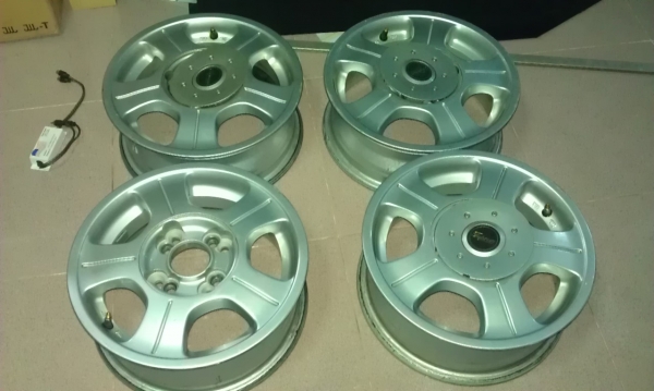 ขายแม็กขอบ13 4/100/114 กว้าง5 อ๊อฟ32 ขายแม็กขอบ13 4/100/114 กว้าง5 อ๊อฟ32