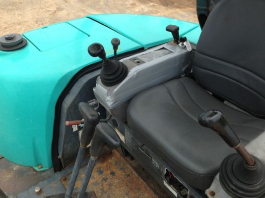 ขายรถแบคโฮ KOBELCO SK40SR มีVDOครับ นำเข้าจากญิ่ปุ่น 100 \%ติดต่อ 081-2990958 ขายรถแบคโฮ KOBELCO SK40SR มีVDOครับ นำเข้าจากญิ่ปุ่น 100 \%ติดต่อ 081-2990958
