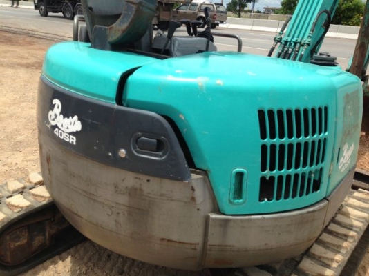 ขายรถแบคโฮ KOBELCO SK40SR มีVDOครับ นำเข้าจากญิ่ปุ่น 100 \%ติดต่อ 081-2990958 ขายรถแบคโฮ KOBELCO SK40SR มีVDOครับ นำเข้าจากญิ่ปุ่น 100 \%ติดต่อ 081-2990958