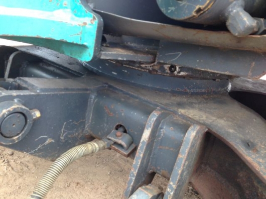 ขายรถแบคโฮ KOBELCO SK40SR มีVDOครับ นำเข้าจากญิ่ปุ่น 100 \%ติดต่อ 081-2990958 ขายรถแบคโฮ KOBELCO SK40SR มีVDOครับ นำเข้าจากญิ่ปุ่น 100 \%ติดต่อ 081-2990958