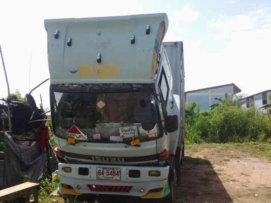 ต้องการขายรถอีซุล๊อกกี้fTR11NYตู้แห้ง10บานไม่มีเสากลางเครื่องดีคัชซีสวยยาว7เมตร20แอร์เย็นเผาเวอร์เจ้าของร้อนเงินด่วนมาก