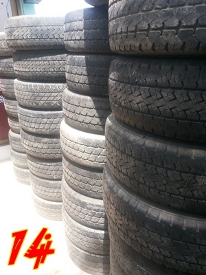 จำหน่ายยางเปอร์เซ็นต์ ส่ง ขอบ14กะบะ15*17  เหมายกกอง 90 เส้นขายเส้นละ450 มาชม