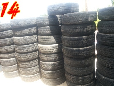 จำหน่ายยางเปอร์เซ็นต์ ส่ง ขอบ14กะบะ15*17  เหมายกกอง 90 เส้นขายเส้นละ450 มาชม