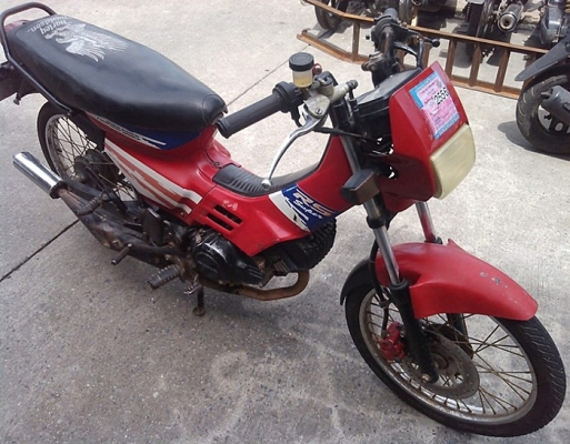 Nova คลัทซ์มือ