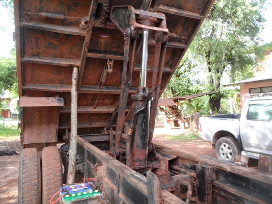 ขาย หกล้อmitsubshi fuso527