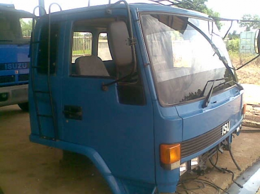 ขายหัวเก๋งร็อกกี้ 10 ล้อ หัวเก๋งสภาพดี เก็บงานสีแล้ว  อุปกรณ์ครบ