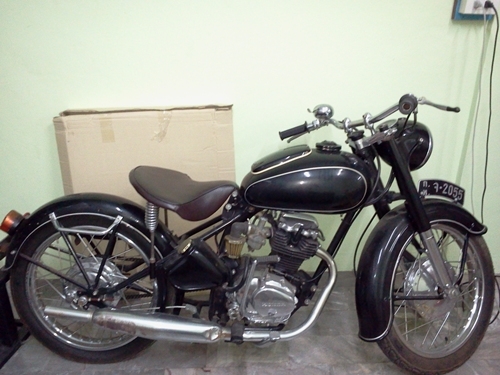 ขายฮอนด้า เจเอ็กซ์ 110ccแปลงรถโบราณ คานแข็ง มีทะเบียน ไม่ขาดต่อ ไม่โอน