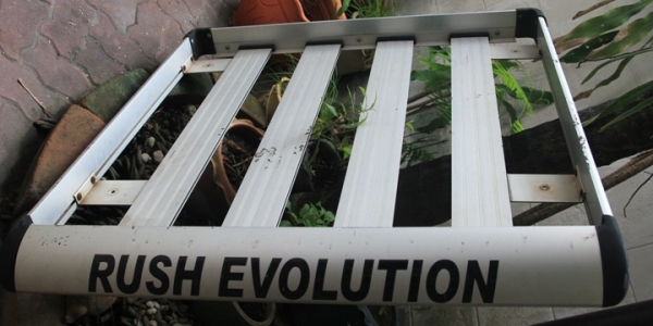 ขายถาดแร็คหลังคา