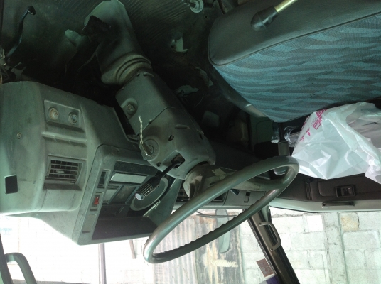 หกล้อด้ัม