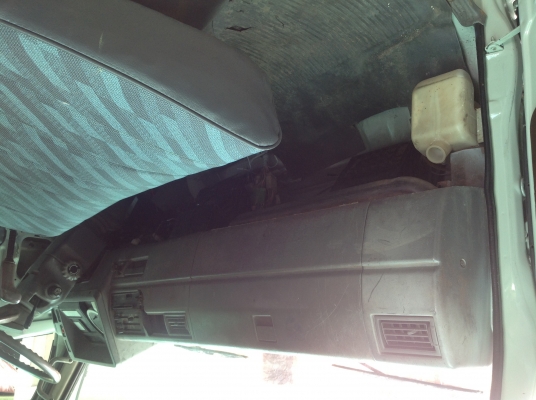 หกล้อด้ัม