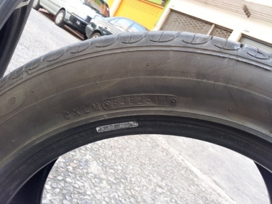 ยาง 215/55/17 4เส้นสวยๆ