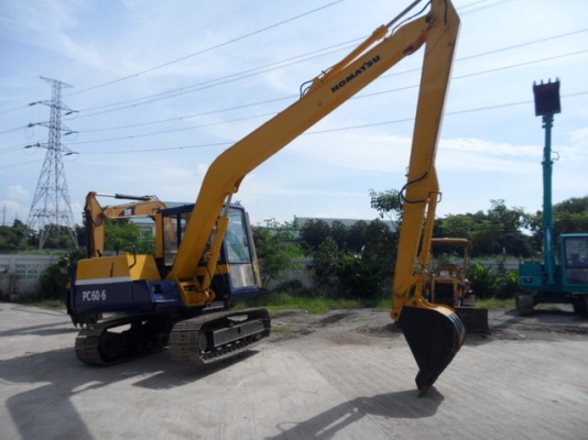 ขาย Komatsu PC60-6 แขนยาว