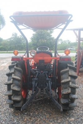 ขายรถไถ Kubota L 3408 (4WD) พร้อมดันหน้า