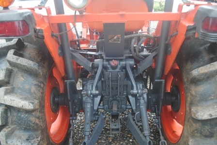 ขายรถไถ Kubota L 3408 (4WD) พร้อมดันหน้า