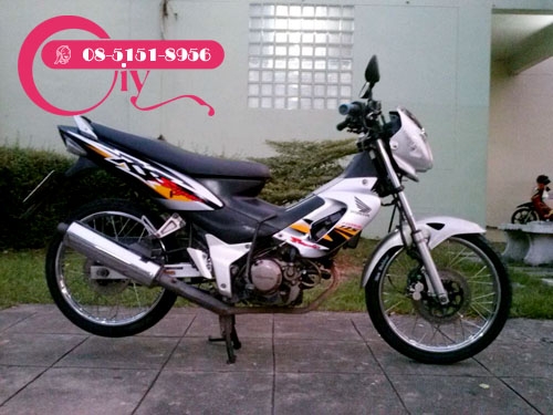 ขาย SONIC ปี 45 รถบ้านเดิมๆ เอกสารครบ ภาษีไม่ขาด สวยเดิมๆ