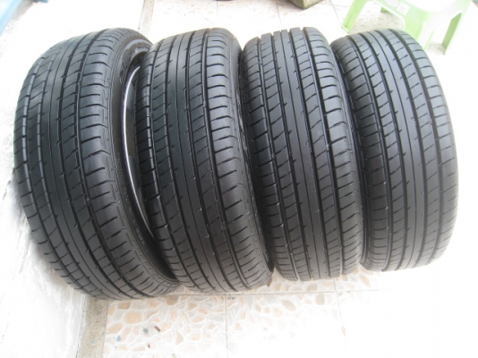 ขายล้อแม็ก Mazda2 ป้ายแดง 15"x6" et45 4รู100 + ยางปี 1313 สนใจติดต่อเล็กคลองสามครับ (081-3747940)