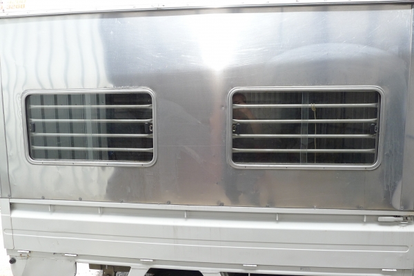 ขายรถกะบะ ส่งของ CARRY+LPG สีขาวปี 2555