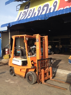 Toyota Forklift 4FGL15 รถยก 1.5 ตัน นำเข้าญี่ปุ่น