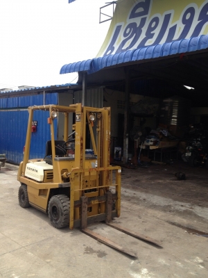 Toyota Forklift 4FGL15 รถยก 1.5 ตัน นำเข้าญี่ปุ่น